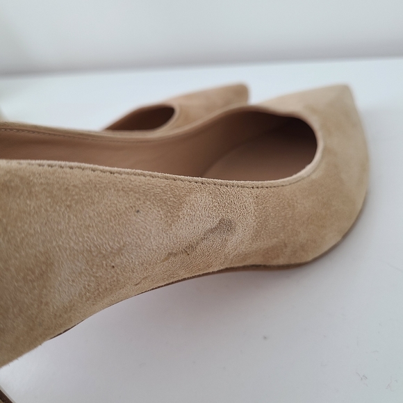 NWOT made in Italy Suede Heels - Picture 6 of 6